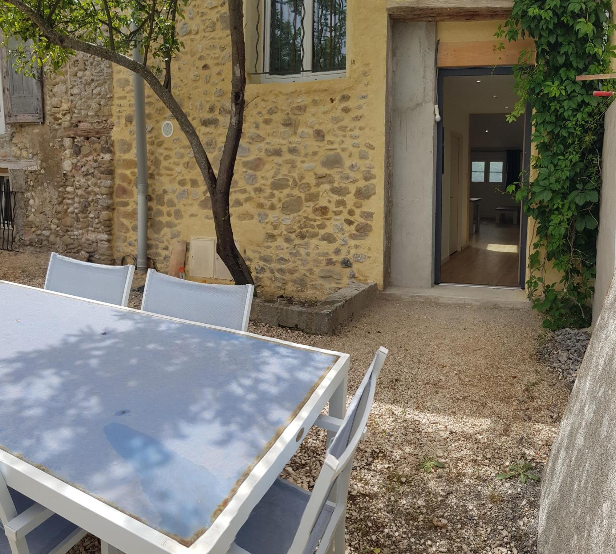 Le Pommier Appartement Aiglun  Buitenkant foto